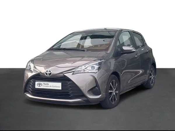 YARIS YARIS